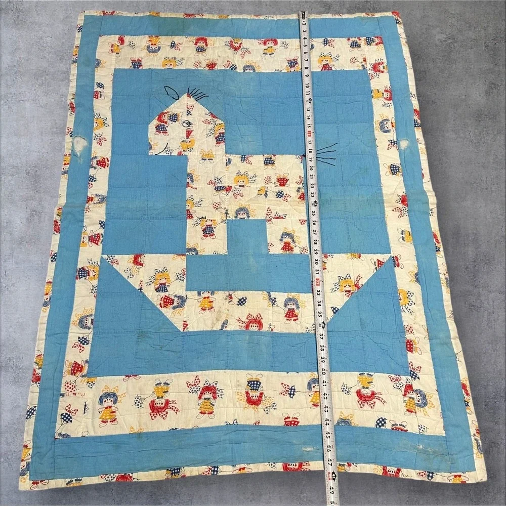 Vtg‎ Hand Stitched Quilt Rocking Horse Pattern Baby Crib 38X35 Wall Hanging READ